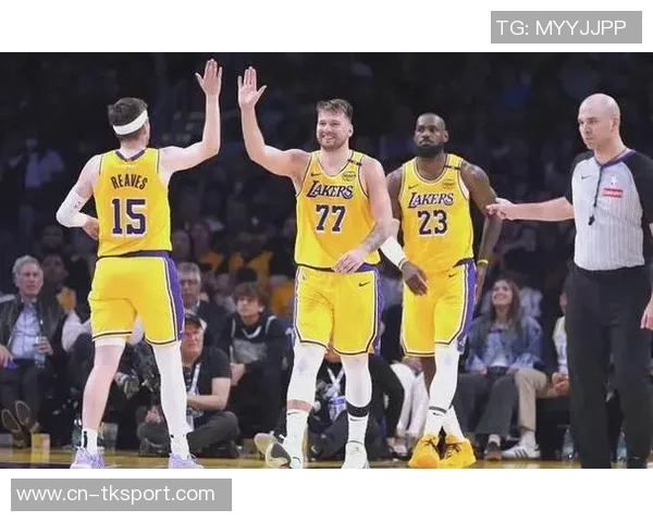 2020年NBA季后赛鹈鹕对决湖人精彩回顾与赛季分析